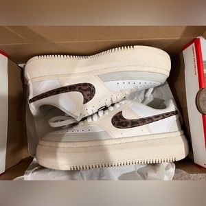 Nike Court Vision ALTA, Women’s Shoe, Size 7.5, Never Worn, With Box